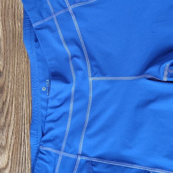 Athleta Ladies Capri Workout Leggings,  Size M,  Royal Purple Workout Capri - Picture 5 of 10